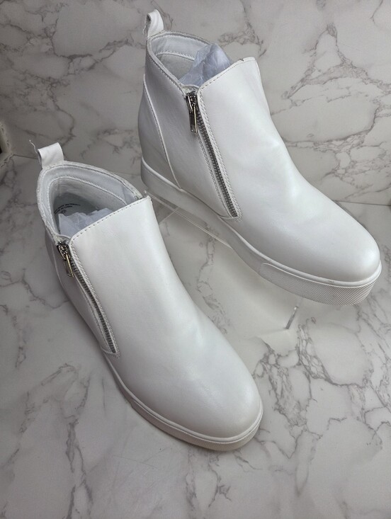 Soda Shoes - Soda White Side-Zip Wedge Ankle Boots